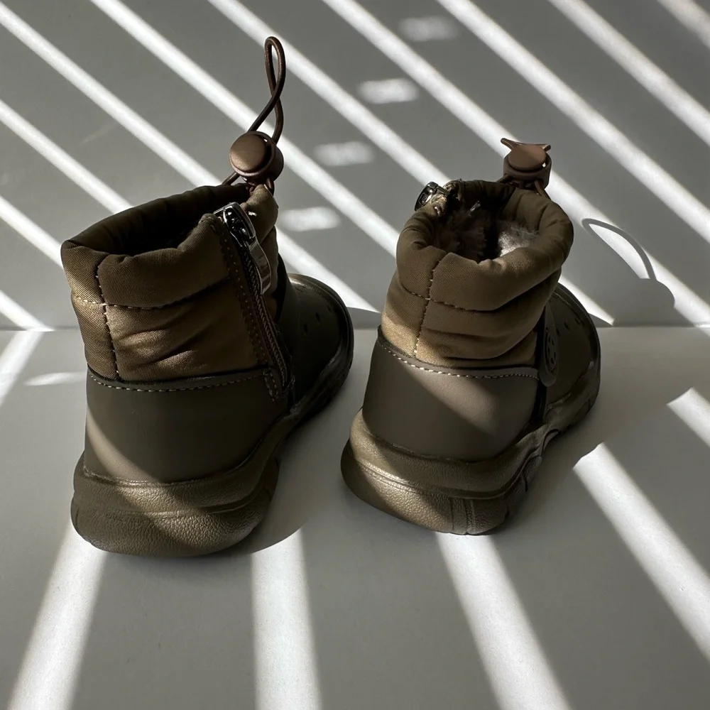 New Kids Waterproof Winter Boots – Faux Fur Lined, Size 14.5 cm